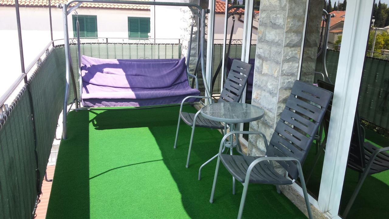Apartman Julienne Kaštela Exterior foto