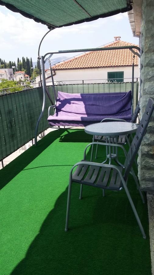 Apartman Julienne Kaštela Exterior foto